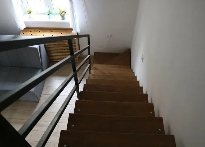 Apartment F6