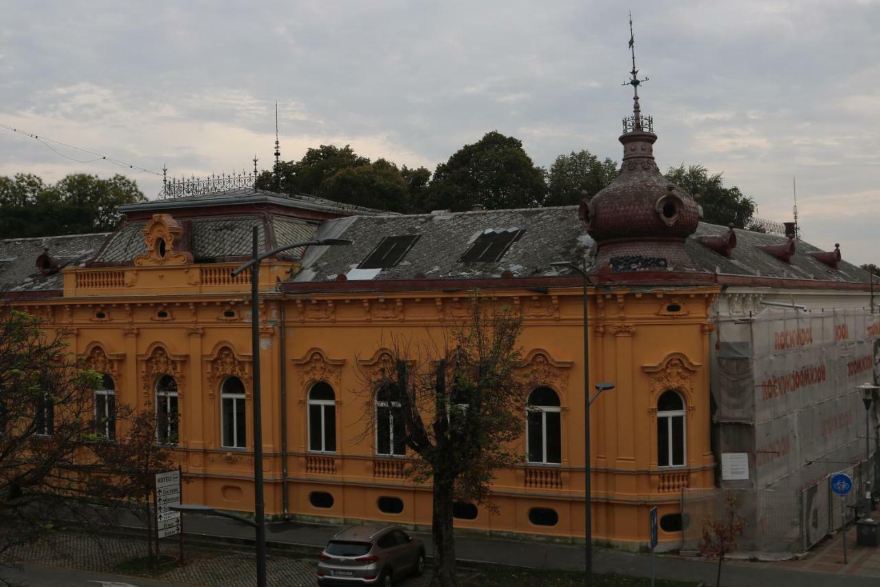Apartment F6 Osijek